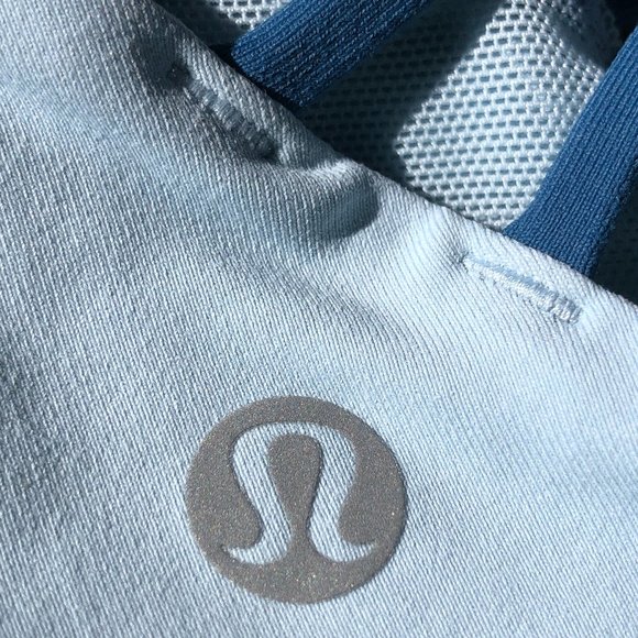 Lululemon Free to Be Strappy Bra - Picture 5 of 8